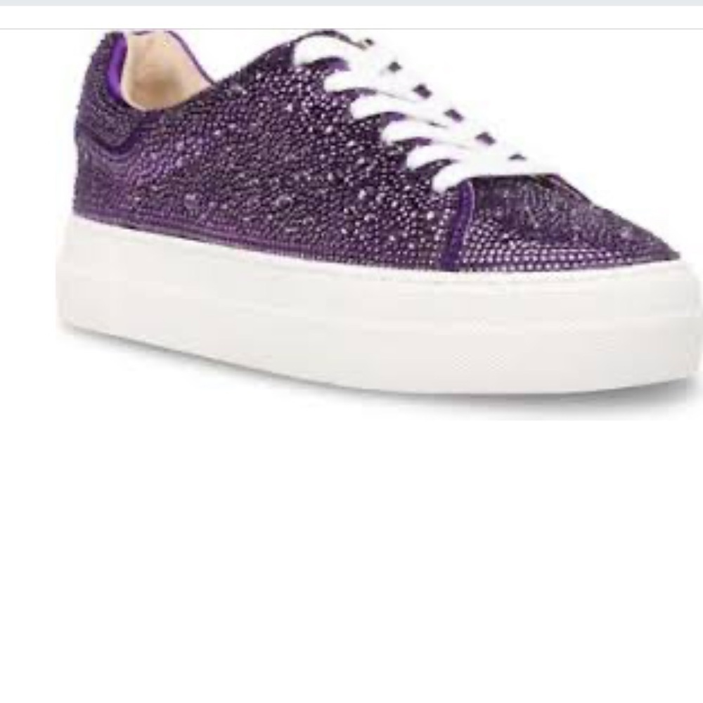 Betsey Johnson Sidny Sneakers